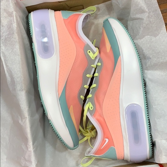 W NIKE AIR MAX DIA SE Bleached Coral/Ocean Cube - Picture 15 of 16